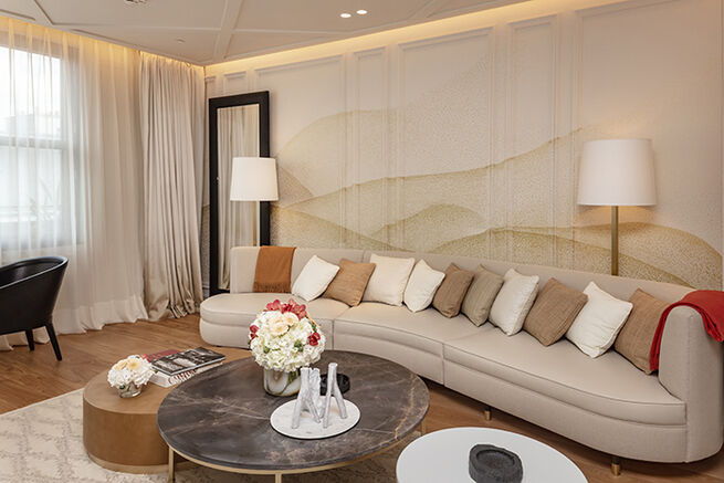 1Alix Mandarin 2 low Mandarin Oriental Hotel