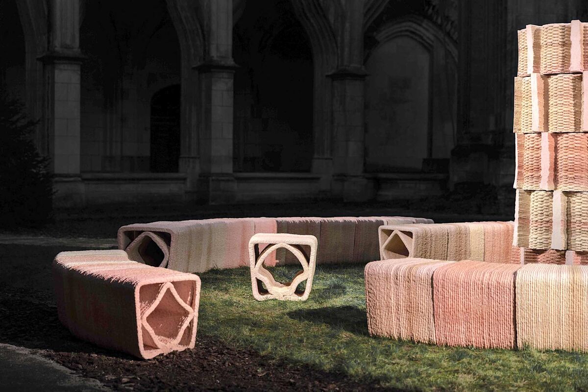 HS_1ereMue_2 Bold Design