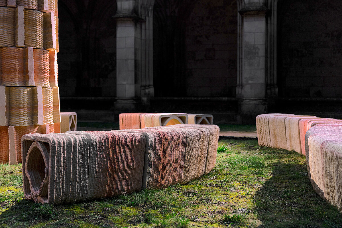 HS_1ereMue_9 Bold Design