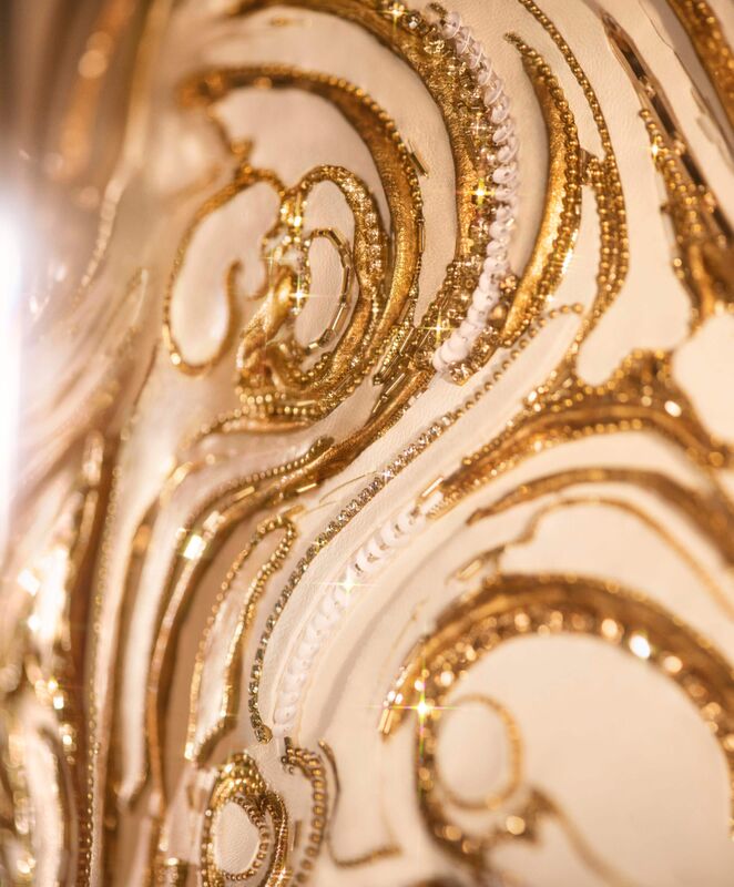 JB_2311_MOET_BICORNE DETAILS_Comp_V09_LR_APR05 copie Moet & Chandon