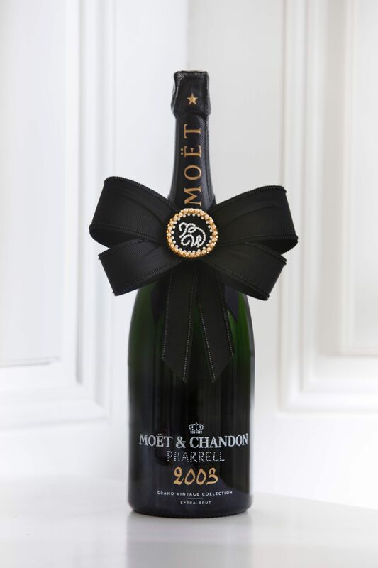 PR BLACK V4 Moet & Chandon x Pharrell Williams