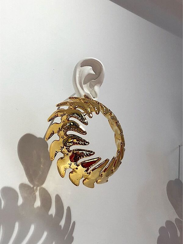 SUPER_SURFACE_ (4) Nina Ricci