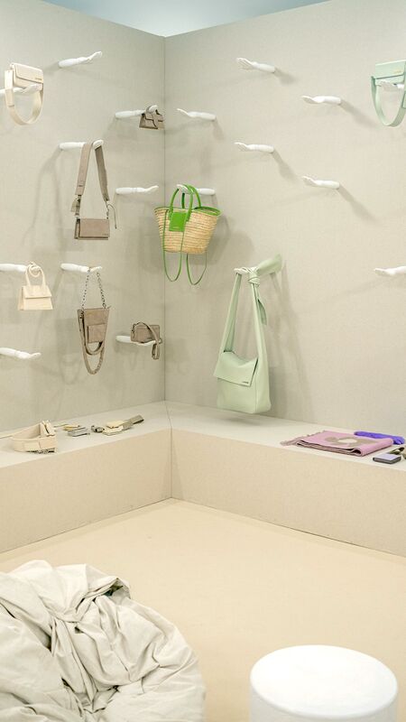 SUPER_SURFACE_JACQUEMUS_LE_PAPIER_12 Jacquemus Papier