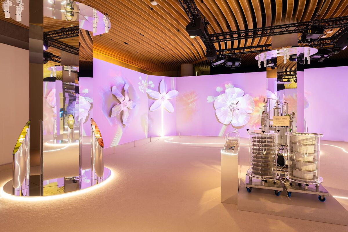 SUPER_SURFACE_LOREAL_LUXE_14 L'Oréal