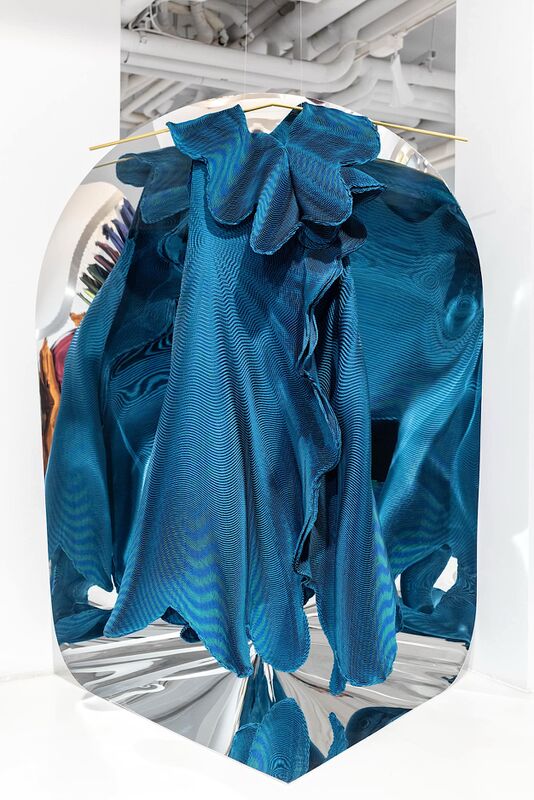 SUPER_SURFACE_ISSEY_MIYAKE_5 Issey Miyake