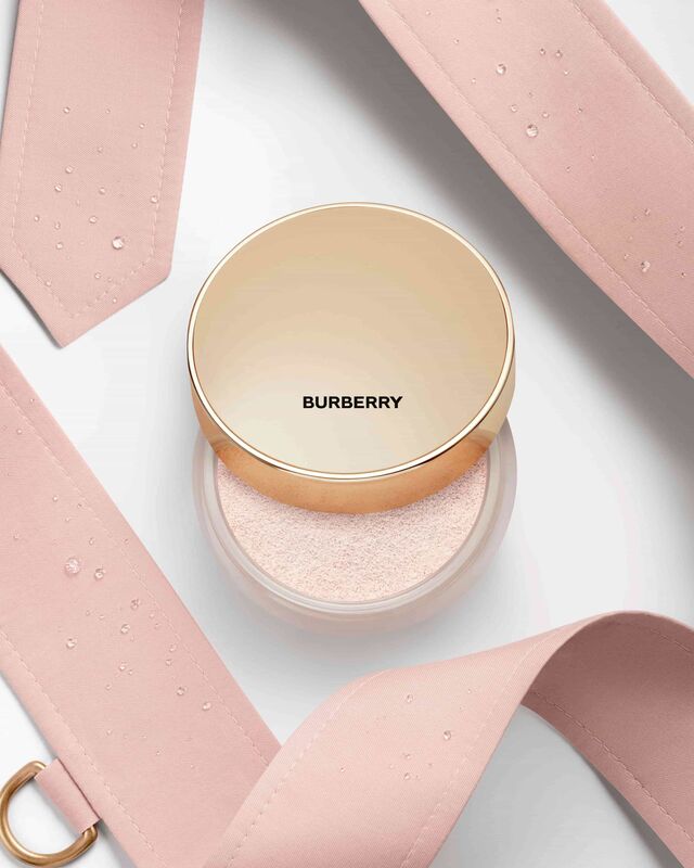Burb 09 bloom v22m_Low Burberry Beauty
