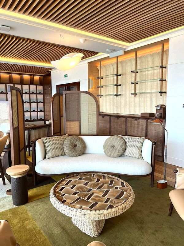 PHOTO-2026-05-02-11-31-33 2__INSTA A2 Yacht Club Monaco